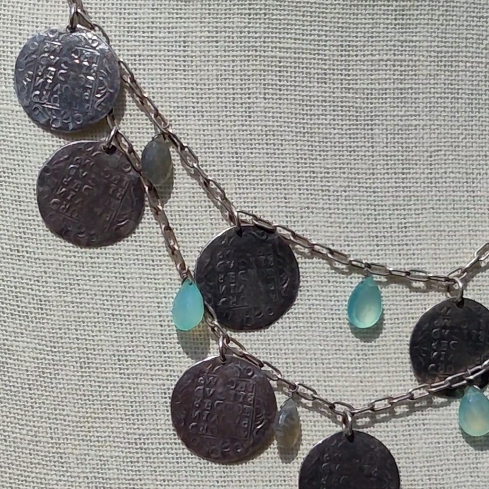 Stella & Dot retired labradorite and aquamarine coin necklace - Picture 10 of 10
